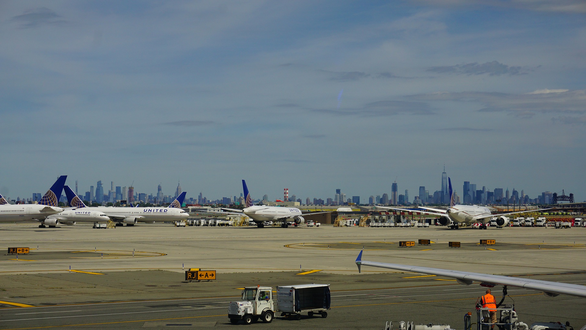 뉴욕의 공항(존 에프 케네디 국제공항(JFK), 라과디아 공항(LGA), 뉴왁 리버티 국제공항(EWR)) 공항에서 맨하튼 이동 ...